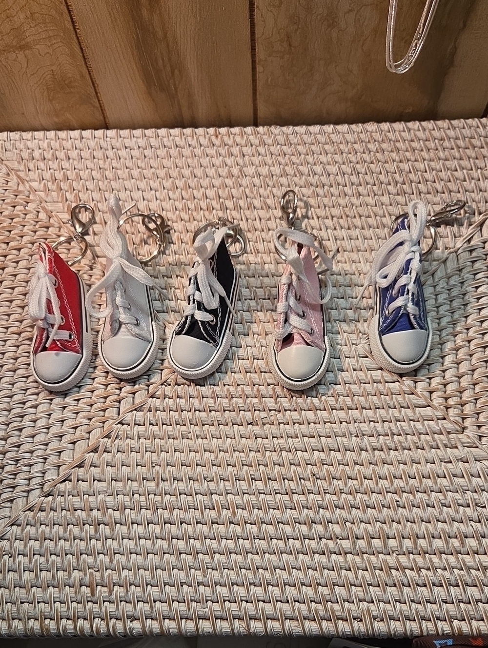 2 For 25 Mini Sneaker Keychain Set - Color Red Or Blue White Black Pink Purple